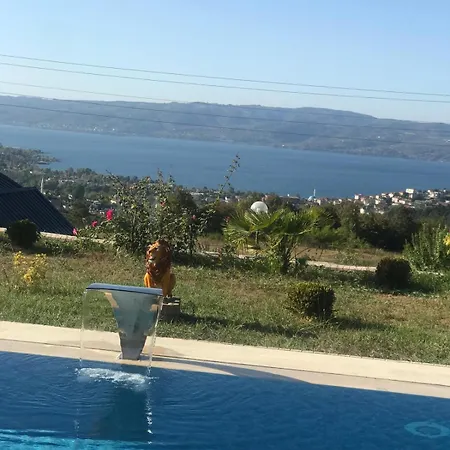 Mynaturalvilla Villa