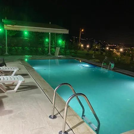 Villa Mynaturalvilla