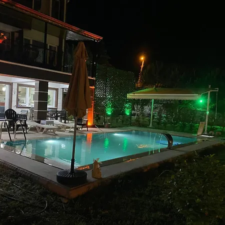 Villa Mynaturalvilla